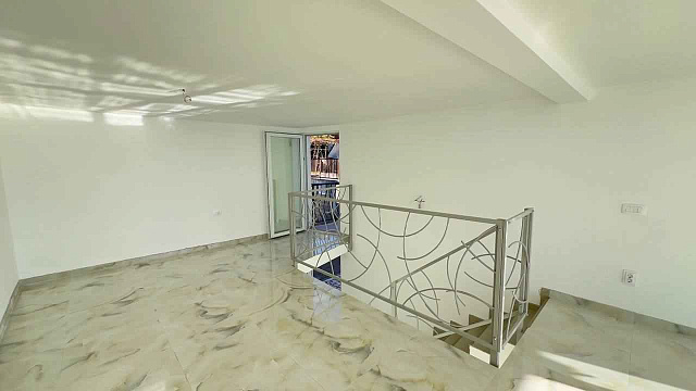 Apartments with panoramic sea views in Dobra Voda — photo 13